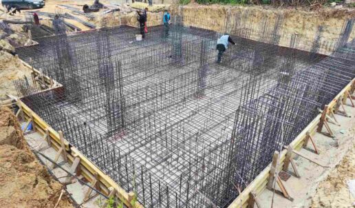 Изливане на фундамент  на сградата - Premier View